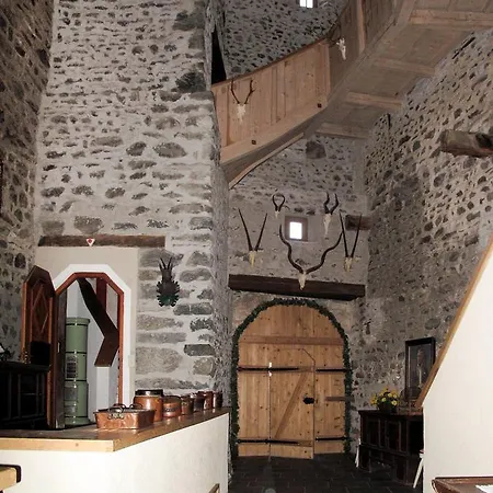 Burg Biedenegg 201w Apartment *